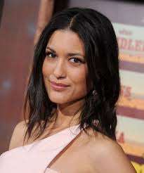 Julia Jones